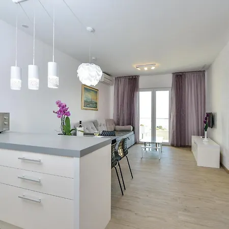 Beautiful In Rogoznica With Sauna Apartment Rogoznica (Sibenik-Knin)