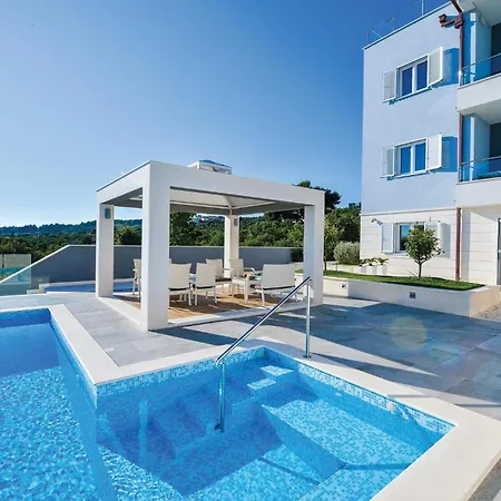 Apartment Beautiful In Rogoznica With Sauna Rogoznica (Sibenik-Knin)
