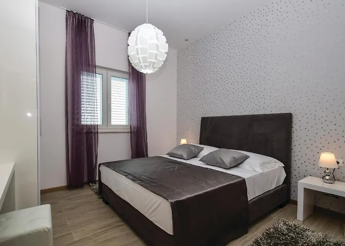 Appartement Beautiful In *